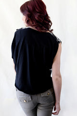 line + dot sleeveless print blouse