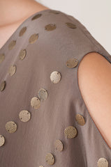 aryn k exposed shoulder hardware top